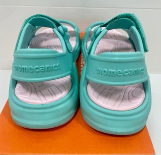 Sandalias Biomecanics Talla 32