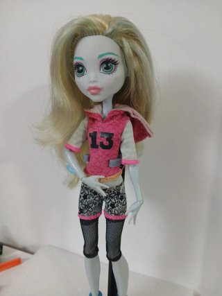 Muñeca Monster High Lagoona G2
