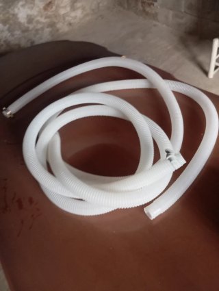 Depuradora piscina con tubos