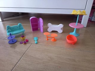 Lote de figuras Enchantimals con mascotas, casa...