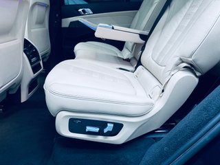 BMW X7 2020 7 PLAZAS