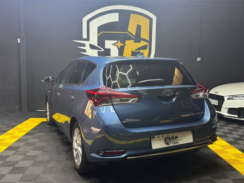 Toyota Auris hybrid 140H Active 2016, foto 5