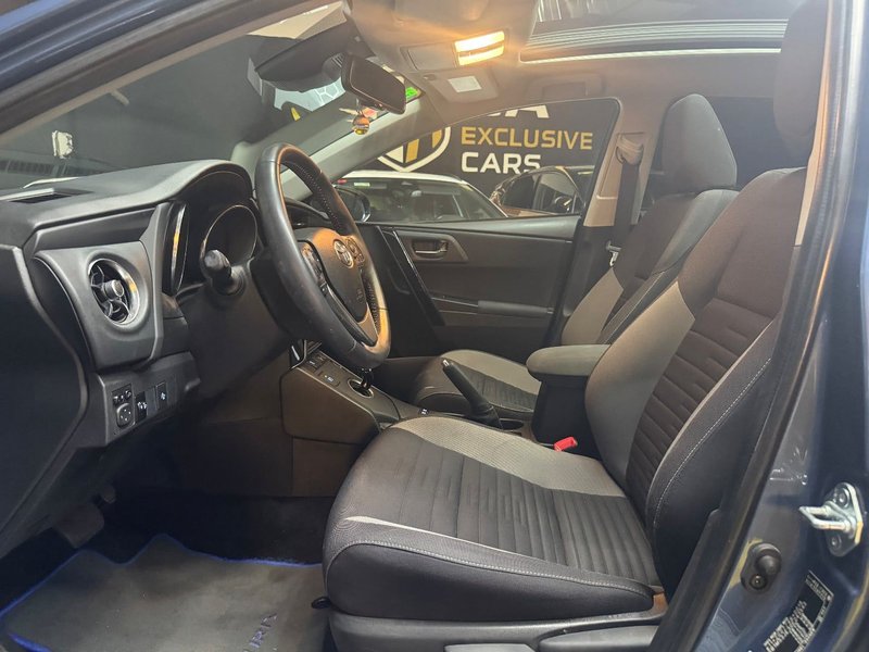 Toyota Auris hybrid 140H Active 2016, foto 9