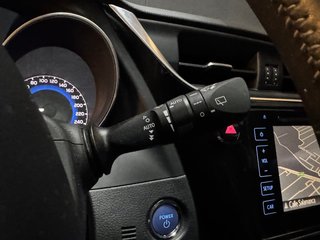 Toyota Auris 140H Hybrid Active 100 kW (136 CV)
