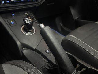 Toyota Auris 140H Hybrid Active 100 kW (136 CV)