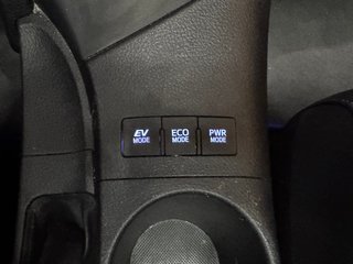 Toyota Auris 140H Hybrid Active 100 kW (136 CV)
