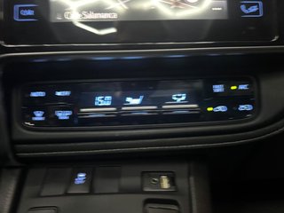 Toyota Auris 140H Hybrid Active 100 kW (136 CV)