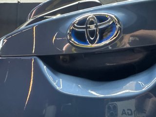 Toyota Auris 140H Hybrid Active 100 kW (136 CV)