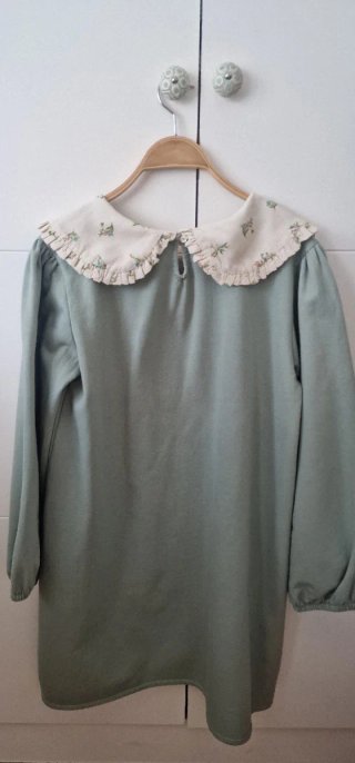 Vestido Kotidiano verde cuello.