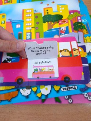 Lote de 3 libros con ventans. Ed. Susaeta.