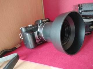 Sony Cyber-shot DSC-H3 Cámara Digital