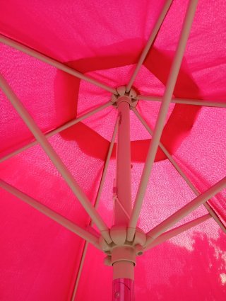 Sombrilla Fucsia de Tela