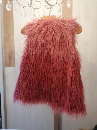 Chaleco pelo rosa niña