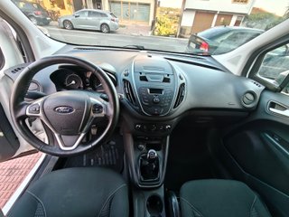 Ford Transit Courier 2022