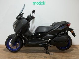 YAMAHA XMAX 300