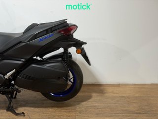 YAMAHA XMAX 300