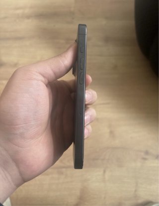 iPhone 15 Pro Negro