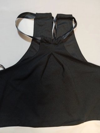 Vestido negro y blanco con lentejuelas