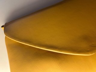Bolso pequño amarillo Parfois
