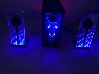 Altavoces PC Gaming con Luces LED