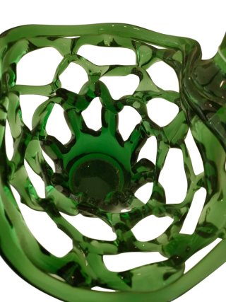 Cesto in vetro soffiato verde XX secolo