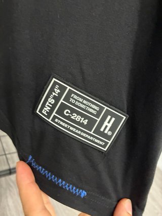 Camiseta Hoodrich L Negra