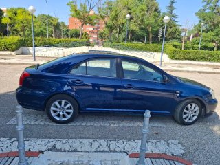 Toyota Avensis 2003