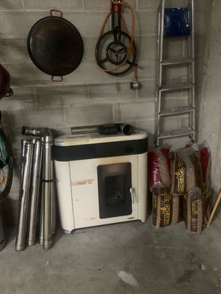 Estufa de Pellet Blanca