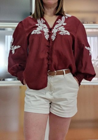 Blusa bordada M