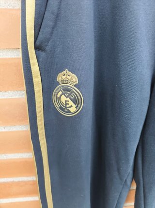 Pantalón Chándal Real Madrid Adidas original.