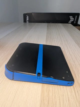 Nintendo 2DS Negra-Azul + Accesorios