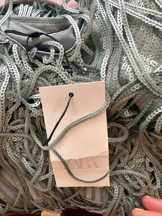 Cazadora Zara lentejuelas plata/gris