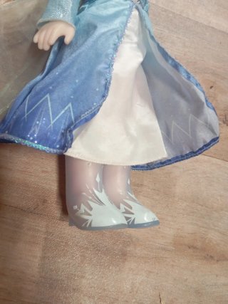 Muñeca Elsa Frozen Disney. 30cm