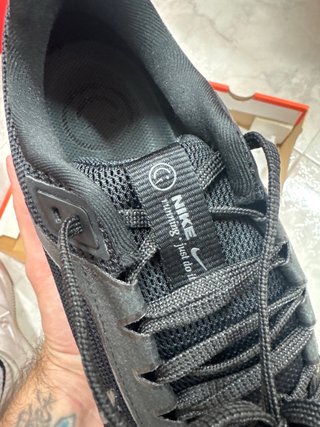Nike Air Zoom Pegasus 40 Talla 41 Nuevas