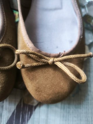 Bailarinas piel serraje beige/marrón