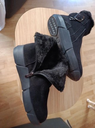 Botines negros talla 41/42