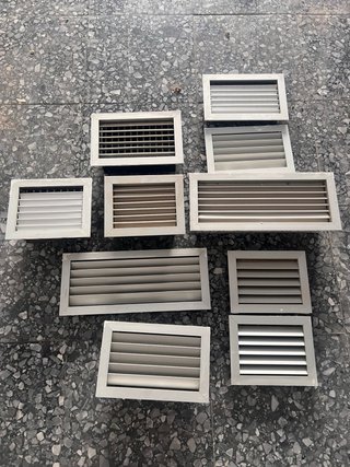 Rejillas de ventilación metálicas