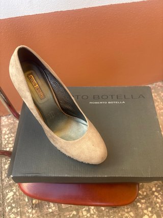Zapatos de tacón Roberto Cavalli beige