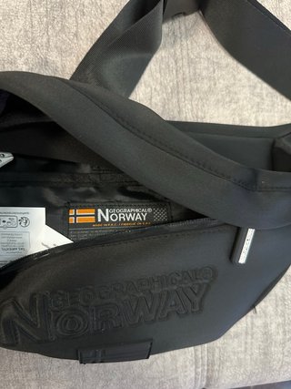 Riñonera Geographical Norway Negra