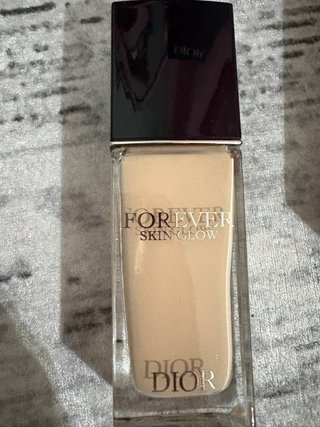Dior Forever Skin Glow Base 0N