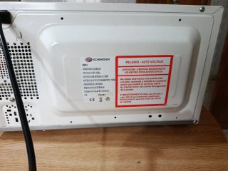 Microondas blanco