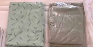 Um conjunto de Lençóis para Cama Soltero