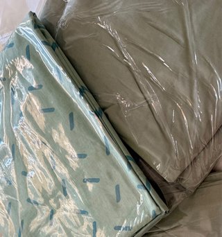 Um conjunto de Lençóis para Cama Soltero