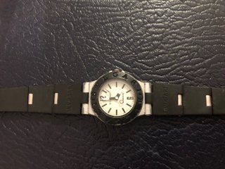 Reloj negro