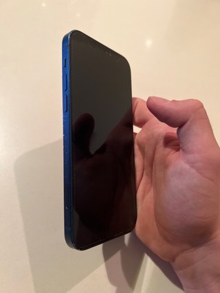 iPhone 12 Blu. Prezzo negoziabile!