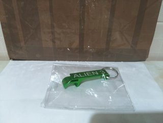 Lote Alien 3 DVD + Pulsera + Llavero