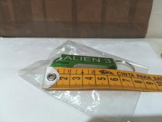 Lote Alien 3 DVD + Pulsera + Llavero