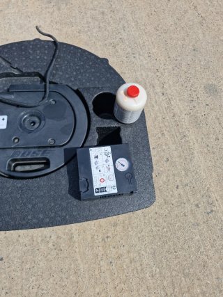 Subwoofer Bose Maletero Nissan Qashqai kit pinchaz