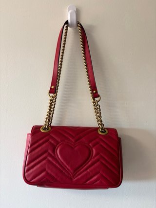 Bolso Gucci GG Marmont Matelassé Rojo
