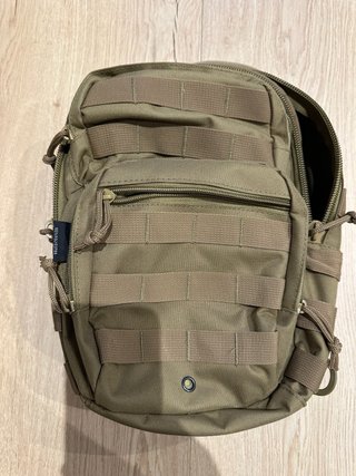 Mochila Táctica Assault One Strap Coyote